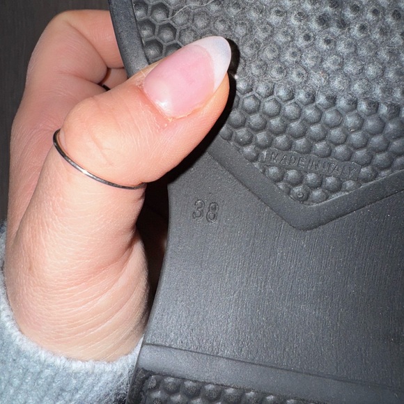 Steve Madden Sandals - Picture 3 of 3